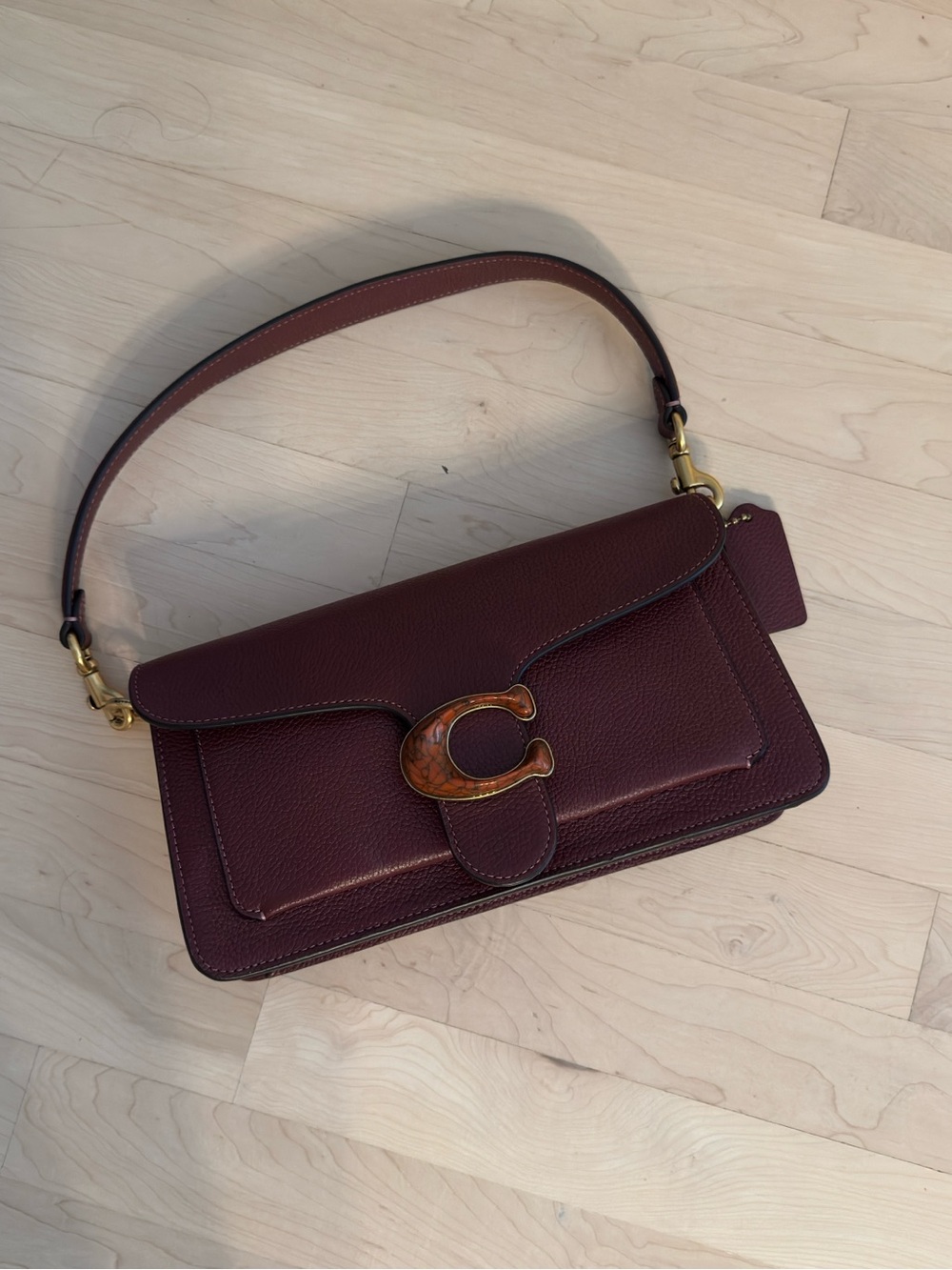 Women’s Shoulder Bag in Deep Burgundy with Gold Hardware
